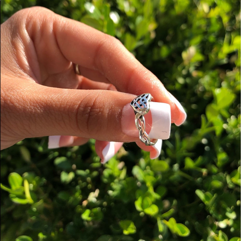 Heart ring
